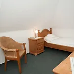 Am Roemerwall 호텔 마인츠